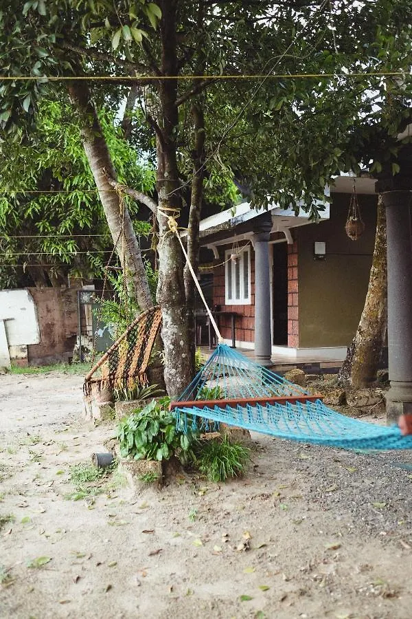 Homestay Tantra Lake House Alappuzha